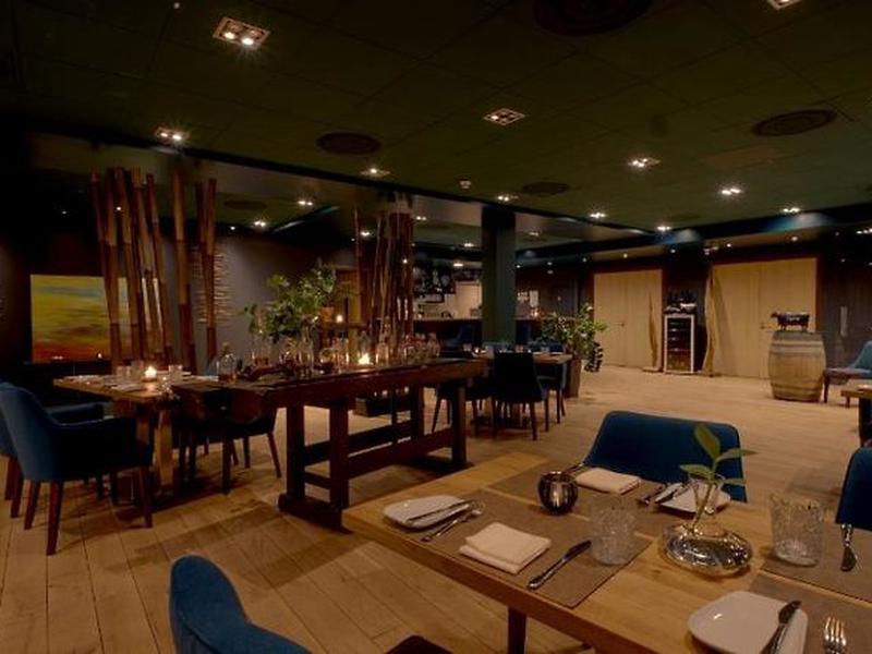 125F0EBC49768B7A874C361ABBF79974