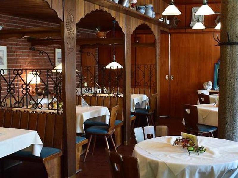 76EF328ED9B6AF2A8FB514C4622DAC4F