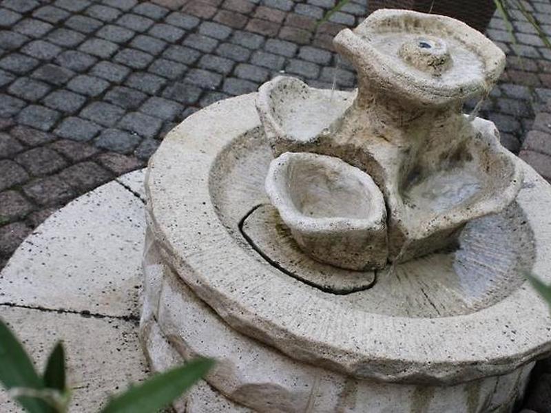 D9A9CD0561B793D2F77AFD4F9B125654