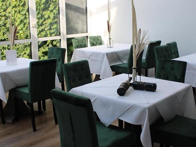 BD81AF280B8B4BE0A597A215D63EBA58