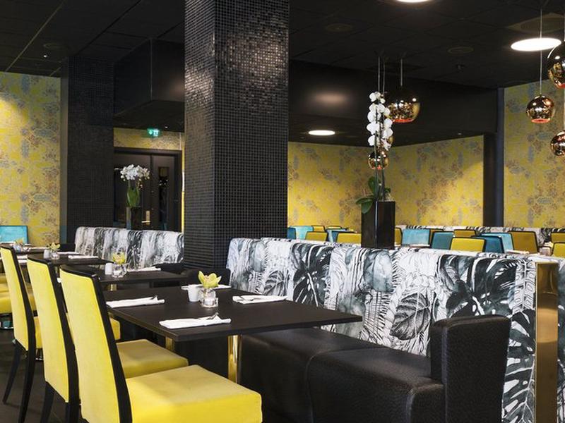 2D9EB384E8775597500E57035EDF6BEE