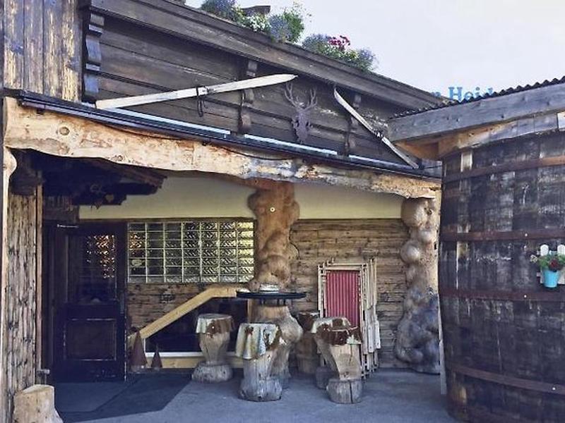 2EAB85B5C63D0B2F0253AA1EFF5A566E