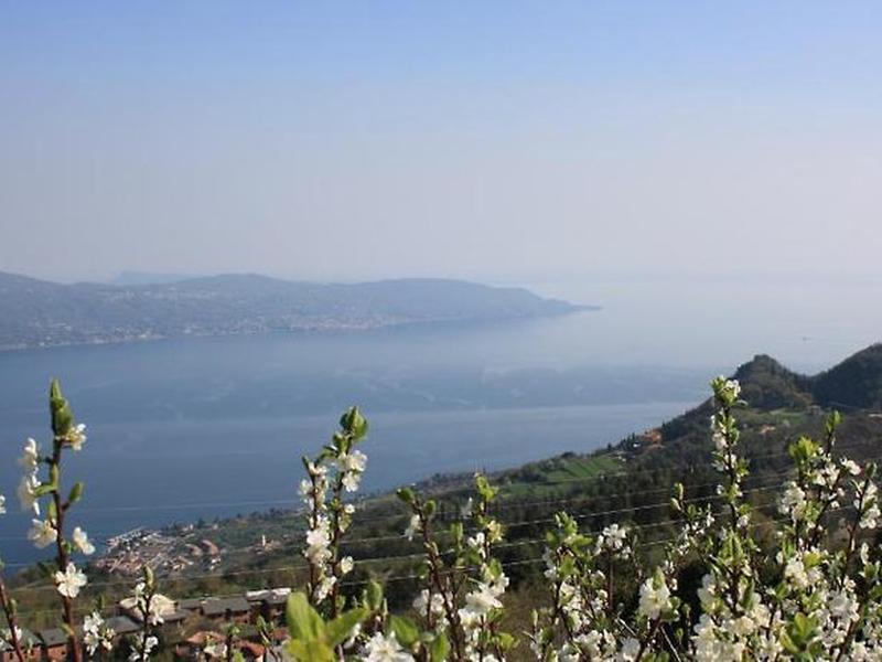 76304E7DEFEB928718889EBC0E7FF06C