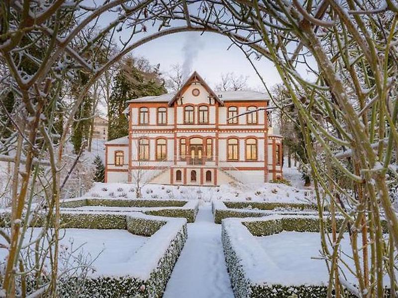 207846E2257A74E82922B7D6AF354466