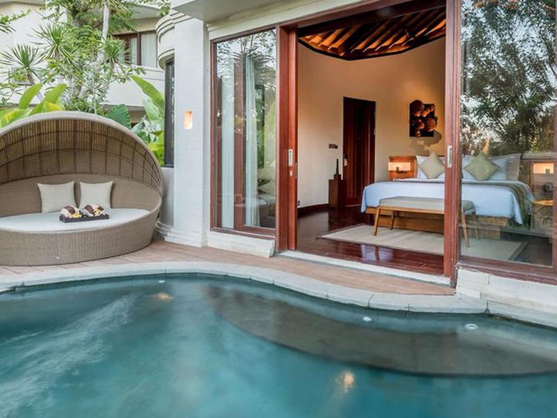 F03D41630C32929D72C6E2EEB5E5E063