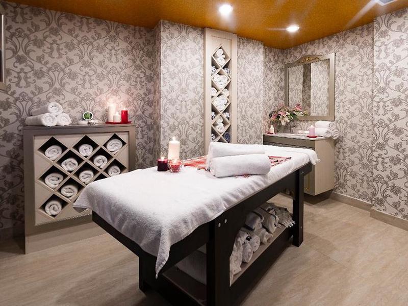 A6E9C49CA54A57F8DB15F8D78126B811