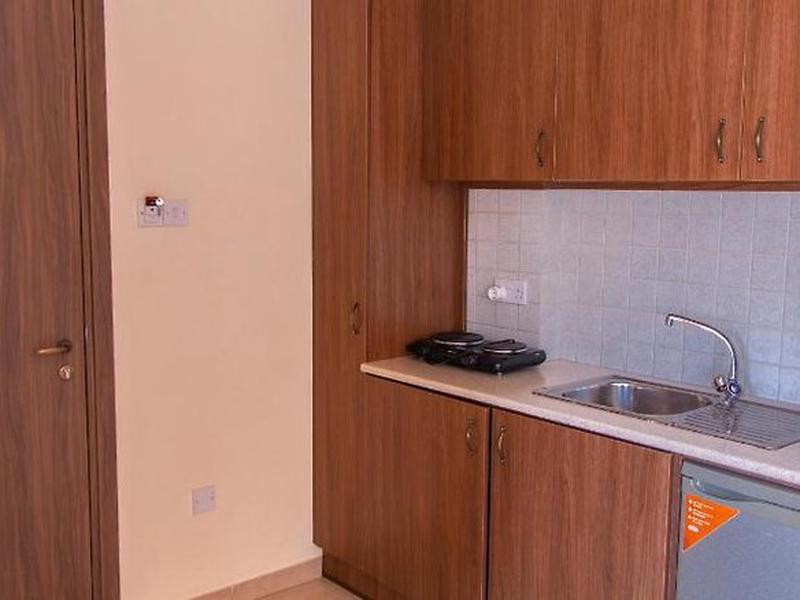 5C0FE5429BA6AE96A37EEE3126344E01