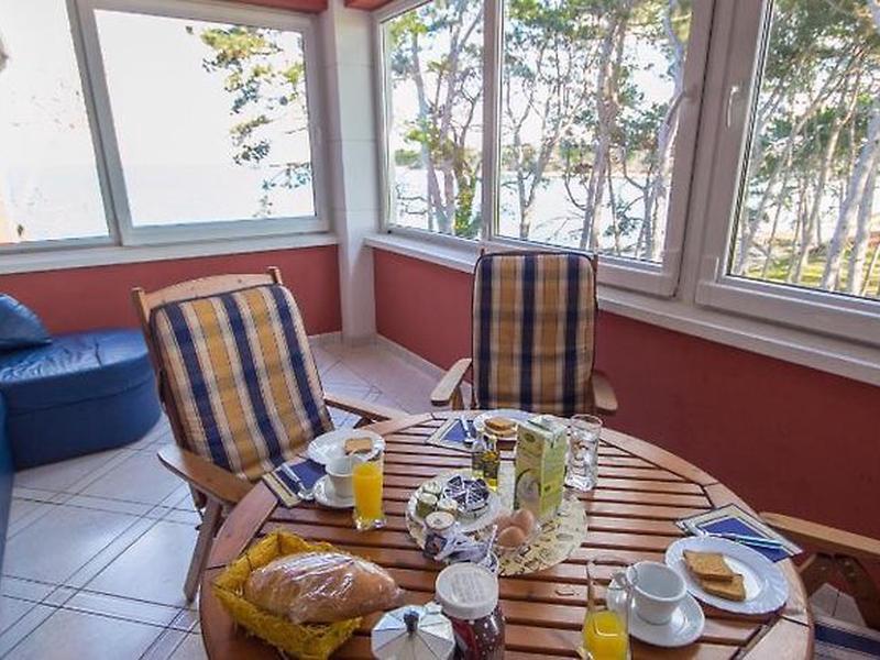 04BDA686D1E12D6FC2B70D37B9862E52