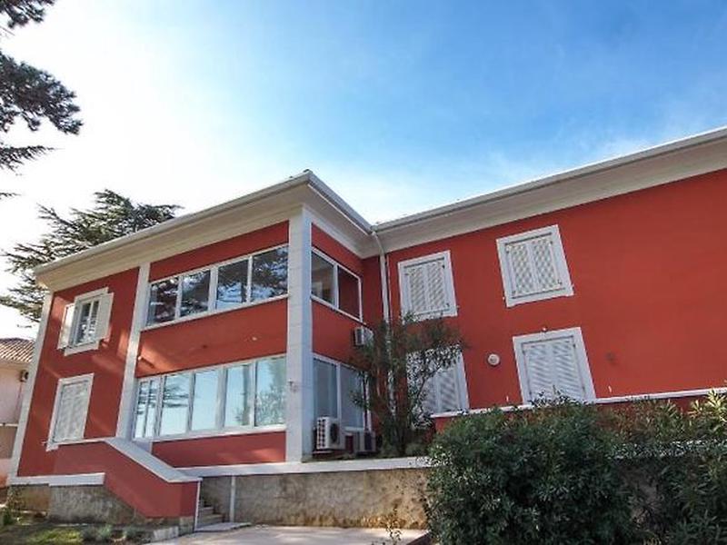 B6DE7D1CA3D41128C800E949B7B6551D