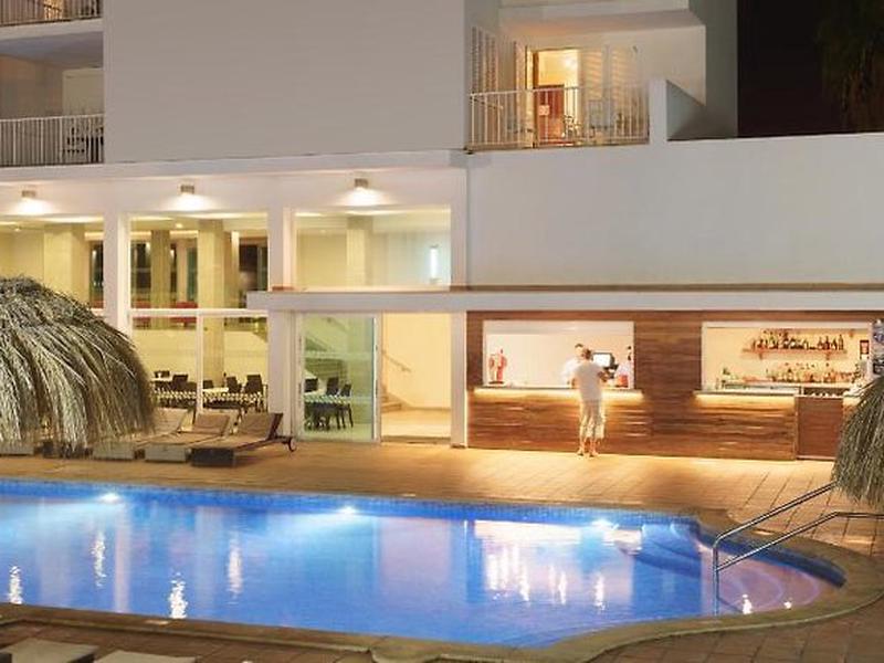 FD688AA989A503BBE17CD041A35C33F0