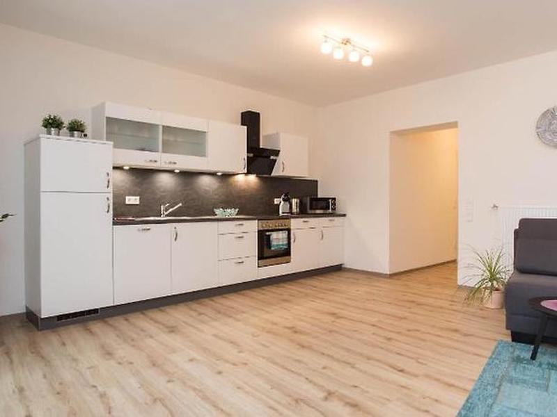 AA529967C4213D44747D78DD199F4A7E