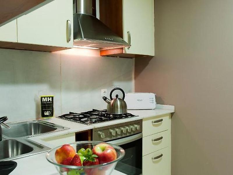 E6720E1A7FD5562DE3D94AFCED7200B1