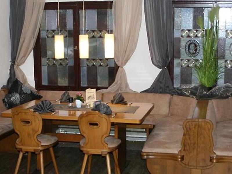 24F459FA35C57E2881B5FCE84779C738