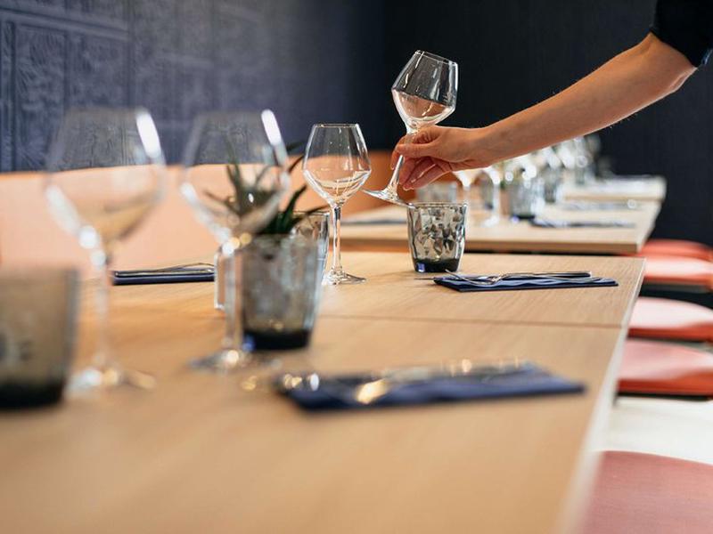 871408FD4149EB9E2EAD3E7581BA001A