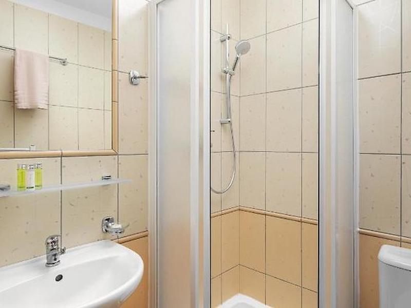 76A8B6D0077DC588B93F7F0FE90AAA42