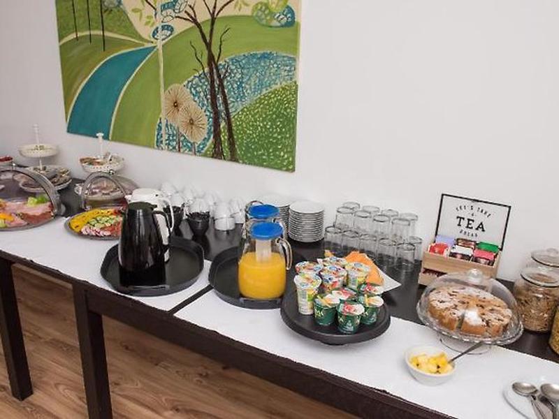 EBC76181C58565F4A14AF8441069069B