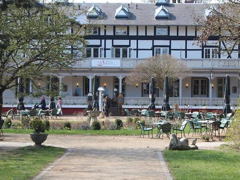 E51F15F95FE093087028ADBC97674D10