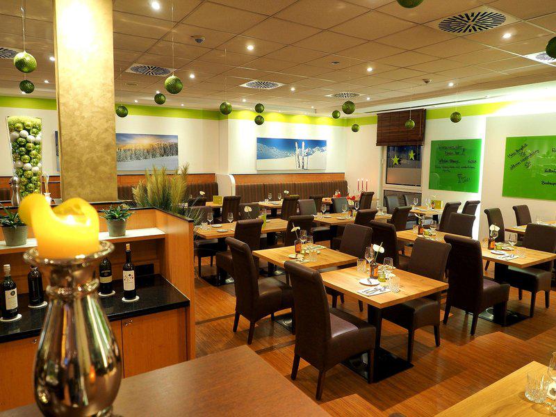 320EC69FB70F48FF88FA880BA7F385D5