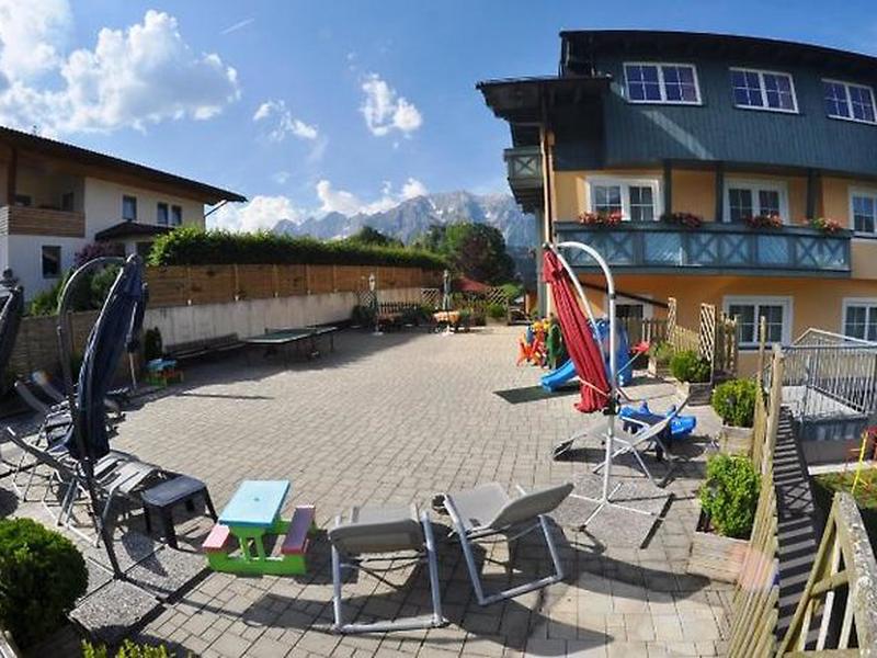 086C1DF34E0B107CBA9C703AA95E1C91