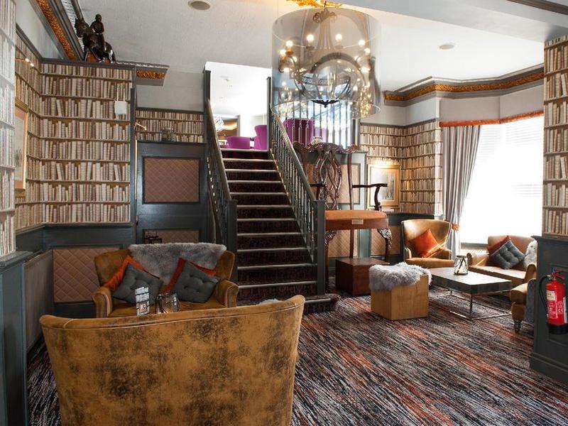 66EE8F1756A7F79D095F7ED04AFF453B