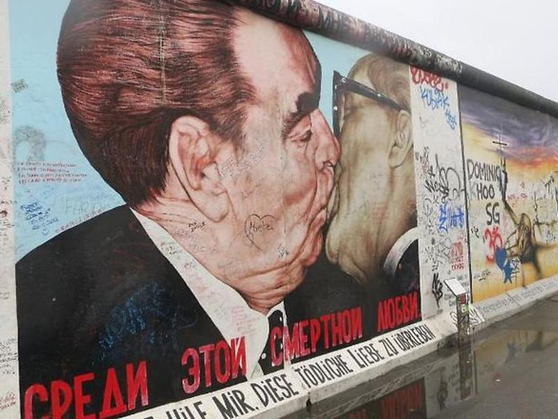 16DB86C95EA534753A365DFF467469C3