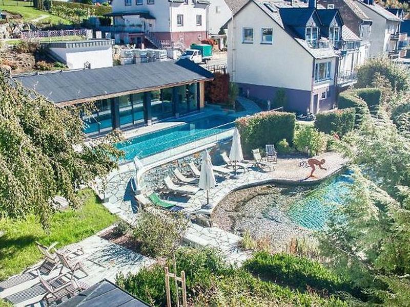 DE9D64B31D2E4DAFEA3E9129EA8EF896