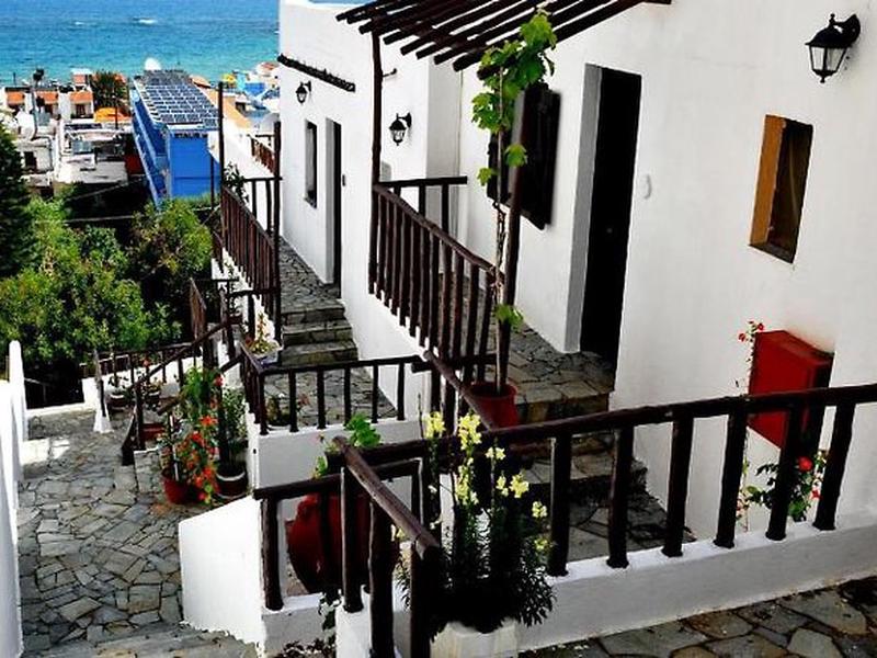 D7E1C58940ABC0E99AE465E2F6EB49EB