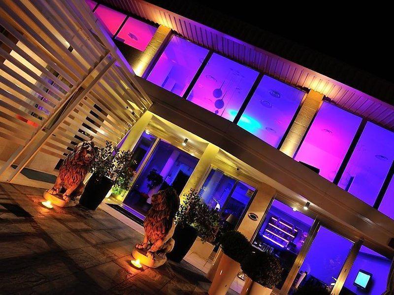 88E56E0BCD0BF2B0D841689AA7CAB7BA