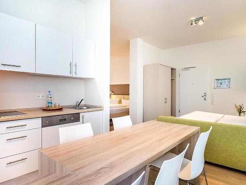 3F1CBA1DD9E65C92405FF4567061ACE8