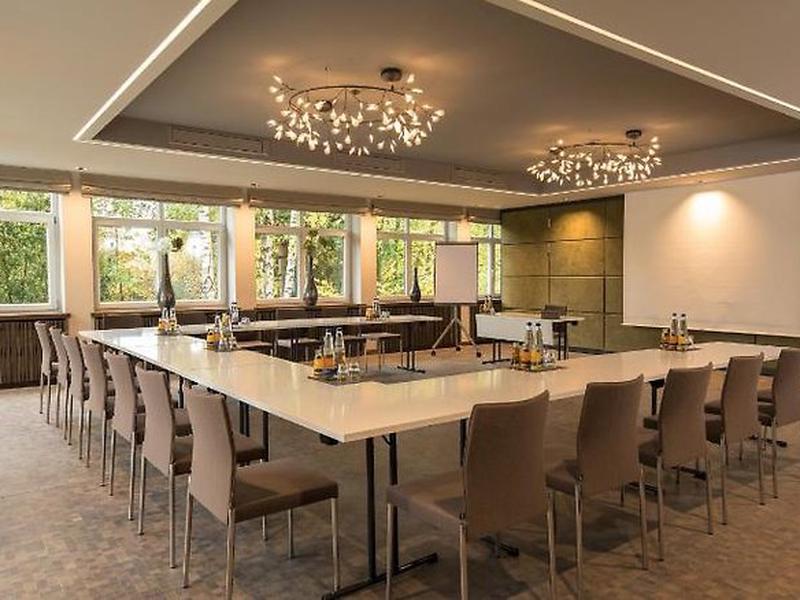 C0E330C1D534A83AC54F75A362CE44B3