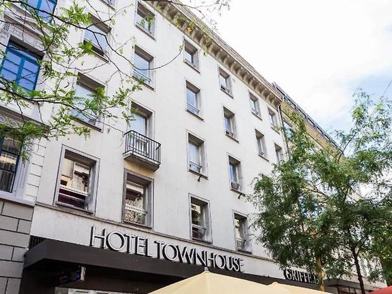 7B9F5460E04CABBF607D74EEED5B56CC