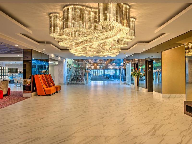 76C03734BED844FA2D1C3F0D3037F51C