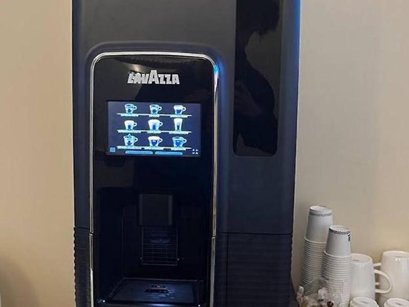 ED6721A2117701A9EAF65200B5513BF8