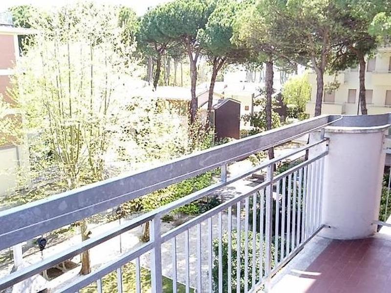 ADA98DC952B9D7CEB74F7C14307DF8BC