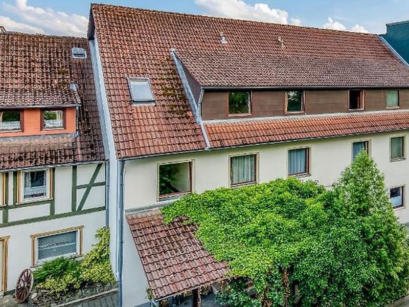 AFC9664931D98984CDF8518459DE282C