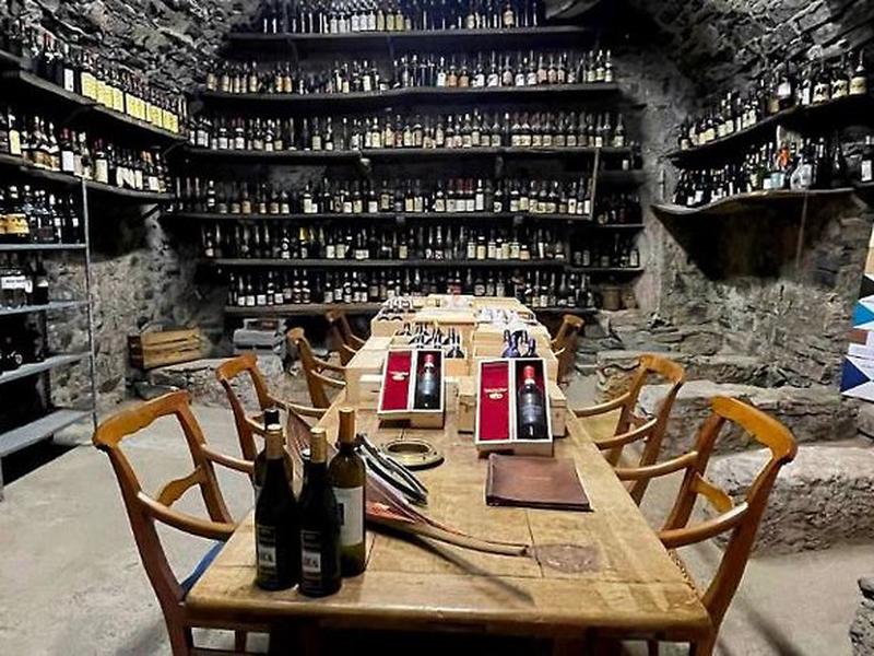 AFFEDBE8E5F486F24F7A217643742437