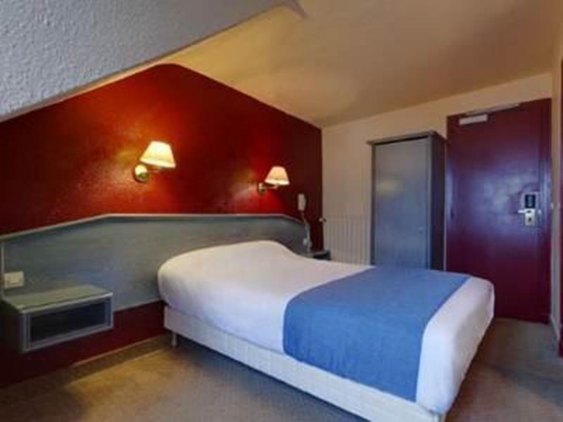 34083E3F3B49A324EA1F65658103DC90