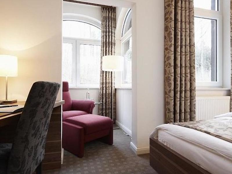 872239845F68C2777A5D24B10AE296BD