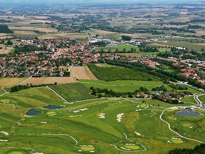 F07389246E7710C0FEFDFA04BD85C638