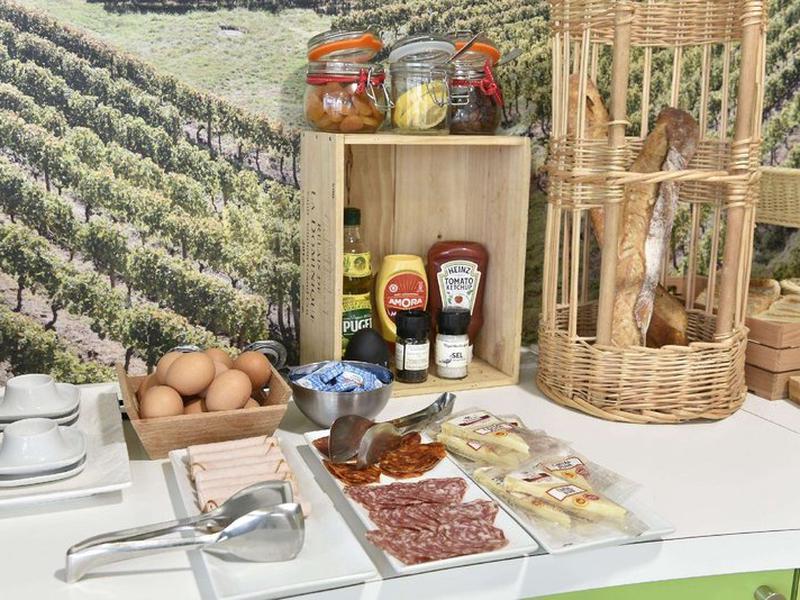 65A27977B909D2D89A7F2A9A42ADCC50