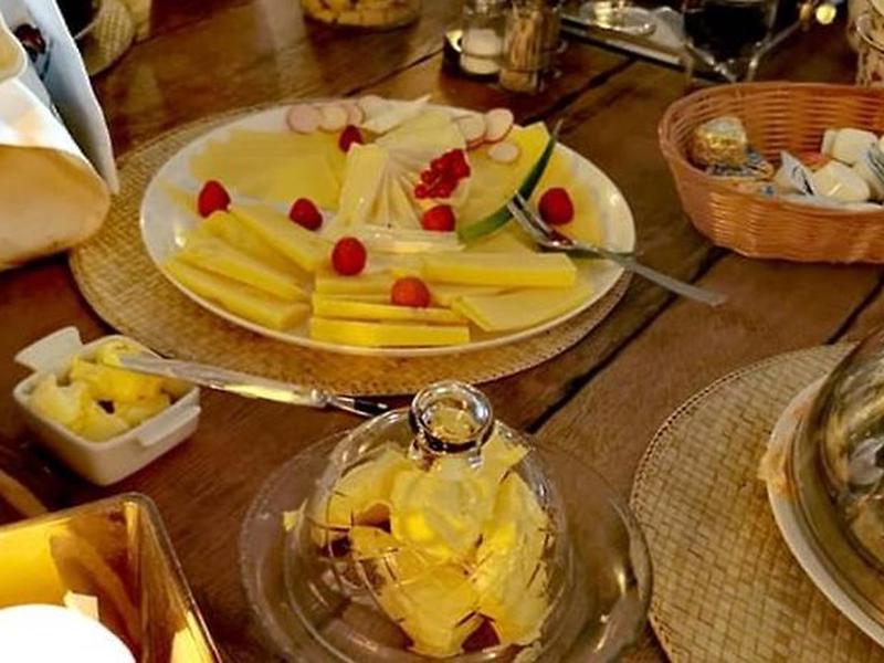 22B40830A195D1BCD33CA107DEFBE53A