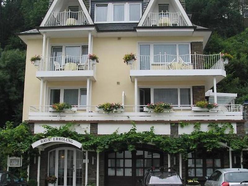 E6A21E7D507EFBDB8D6DA96BCA4FC1DE