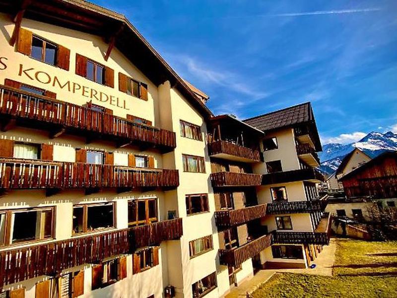 F1BCC2C0B5FBD1508F8817C64F93EF17