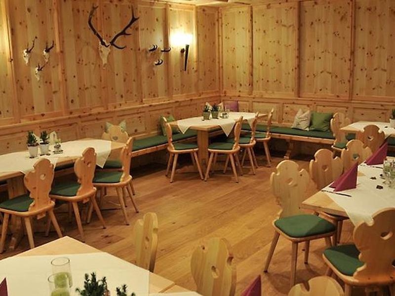 1ECAE5524936F4F2E6C52F8945B0517C