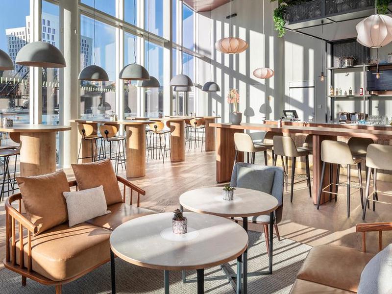 DA1E121DCFD6408D5D6946A1940B9360