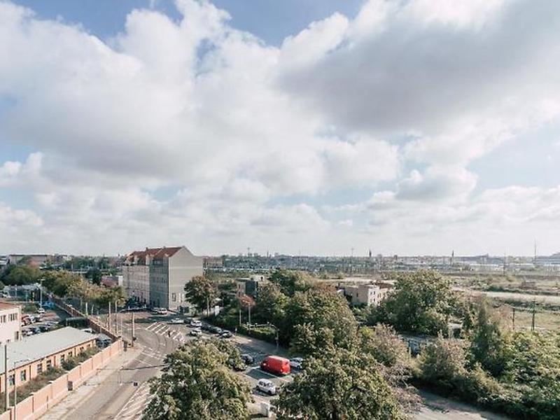 CAAB37787376C2F282A7F2E706BD0EF8