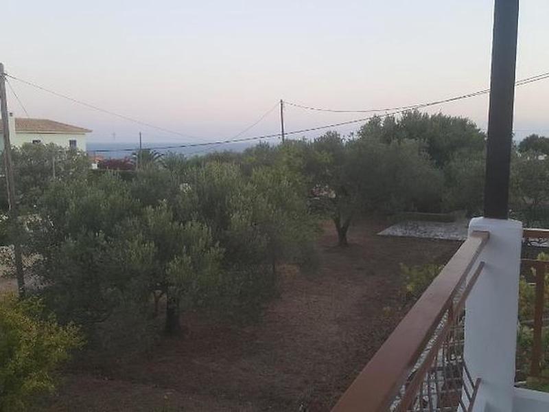 84A9F2B6FEFD2ABE9583152D9040580A