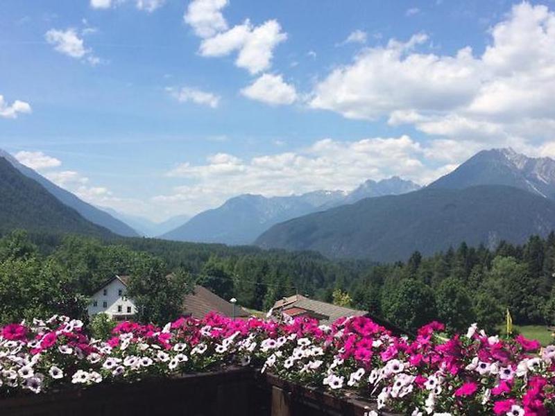 8C7CE980C13A59DB8BB2AA2A1DAB72B5