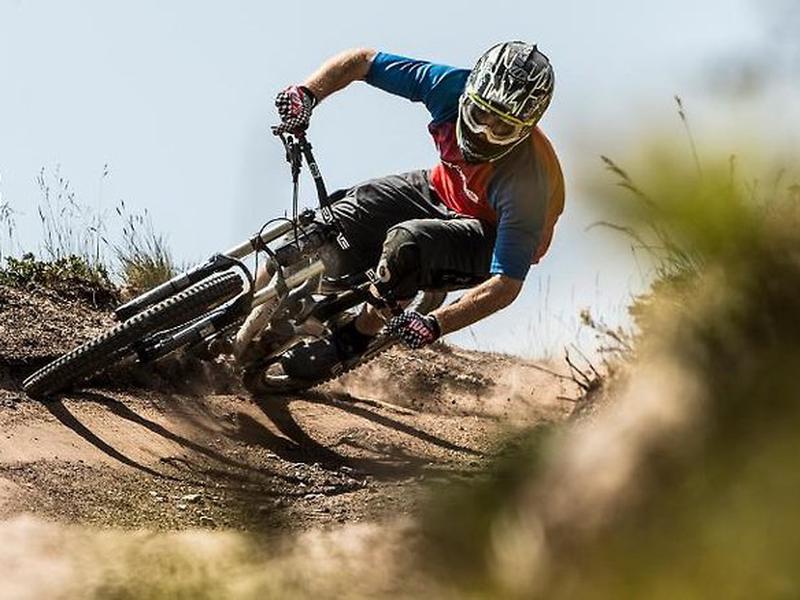 0154D32F2004B4771F1572905E480CB7