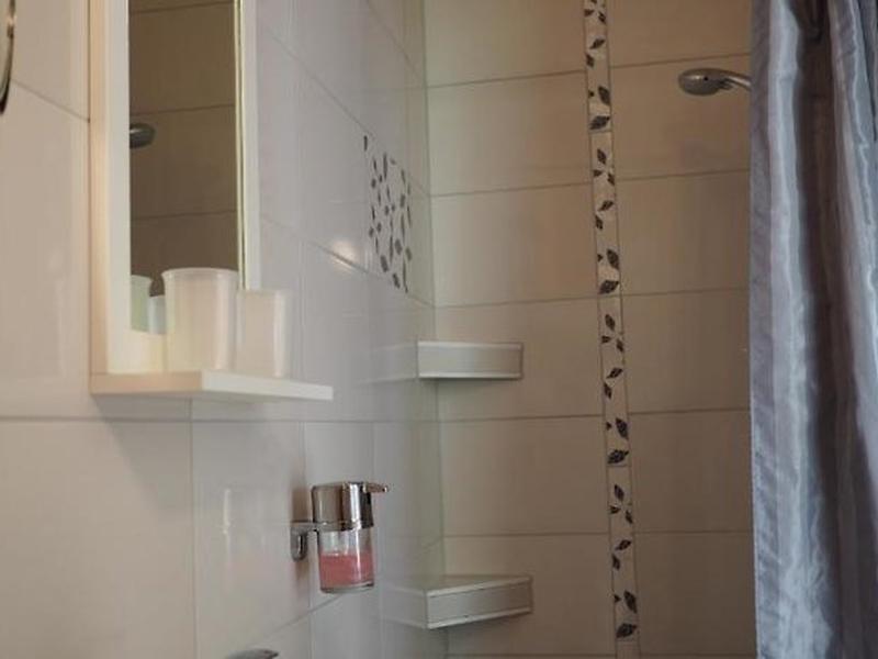 3D1D0D18491D6FBACFC9D65B160F4CDE